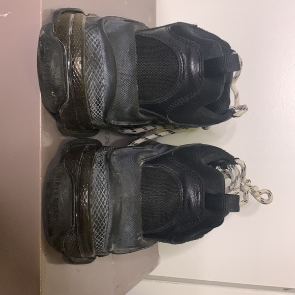 Balenciaga triple s - Picture 6 of 7